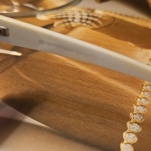 Agua Bendita Cream Cat-Eye Sunglasses Retro Target Aguabendita Chic Resort - Picture 4 of 5